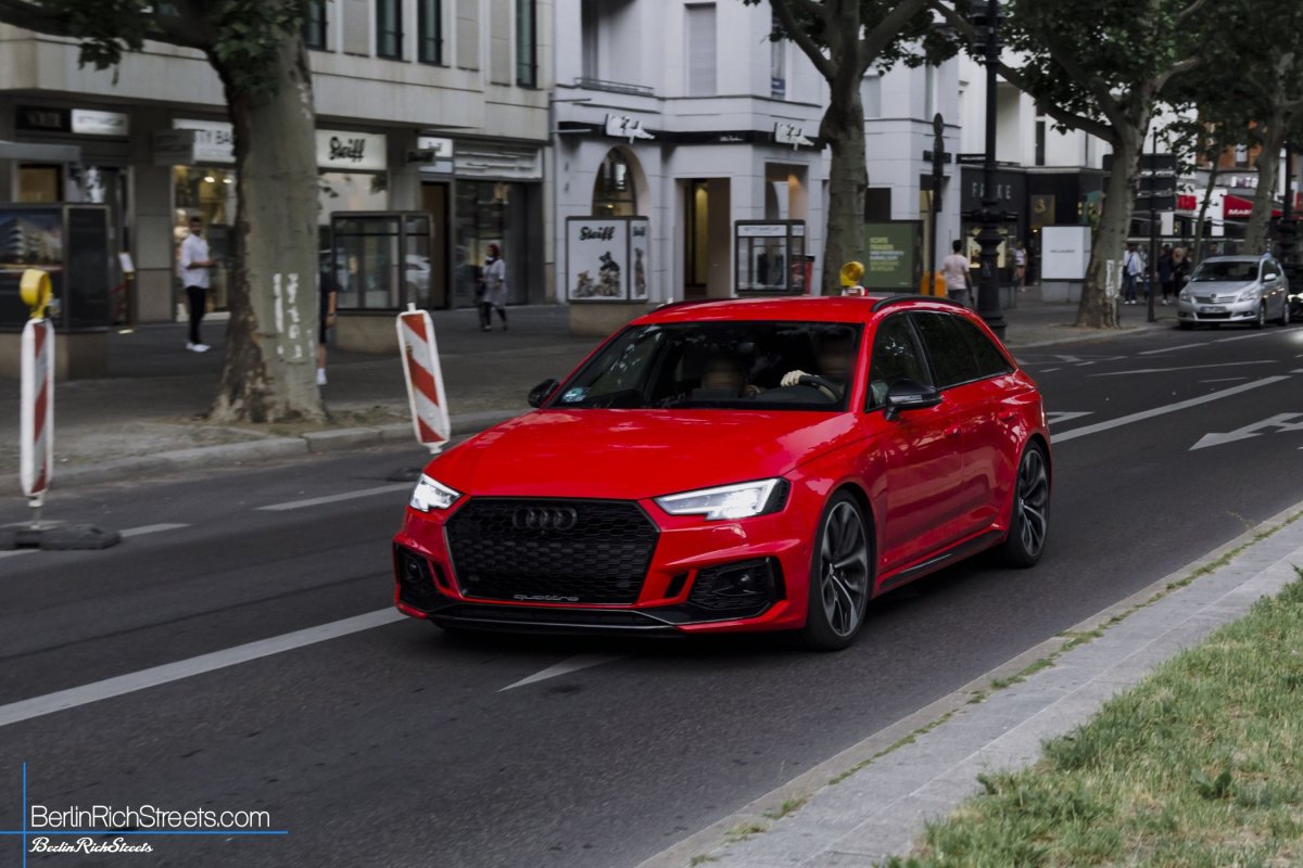 Audi RS4 B9 Avant spotted in Berlin — BerlinRichStreets